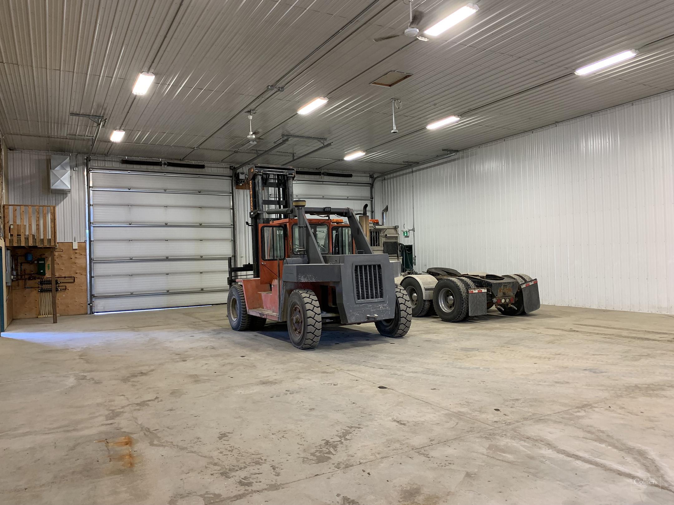 Industrial For Sale — 10037E 75 Road North, Stony Mountain