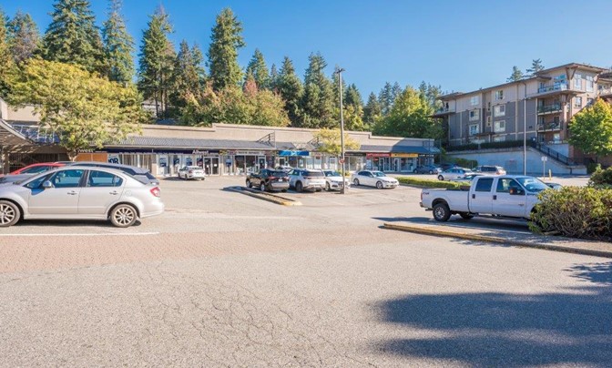 Retail For Lease — 1044 Marine Drive, North Vancouver, British Columbia ...