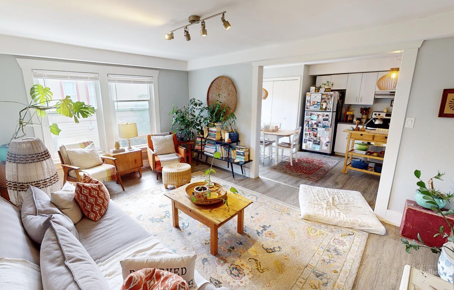 Multifamily vs Single-Family Homes: A Complete Real Estate Investment Comparison (2026 Guide)