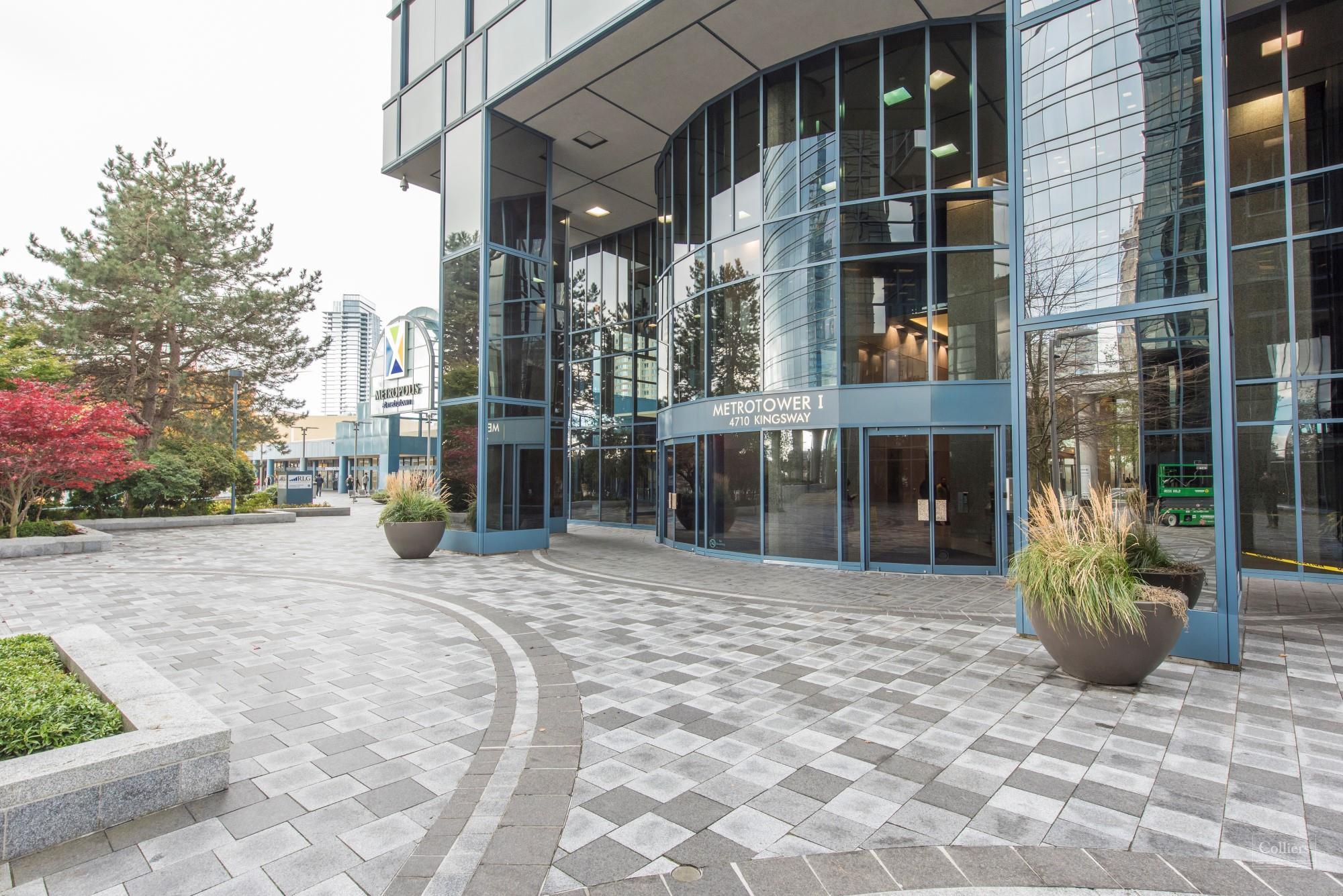 Office For Lease — 4710-4720 Kingsway, Burnaby, British