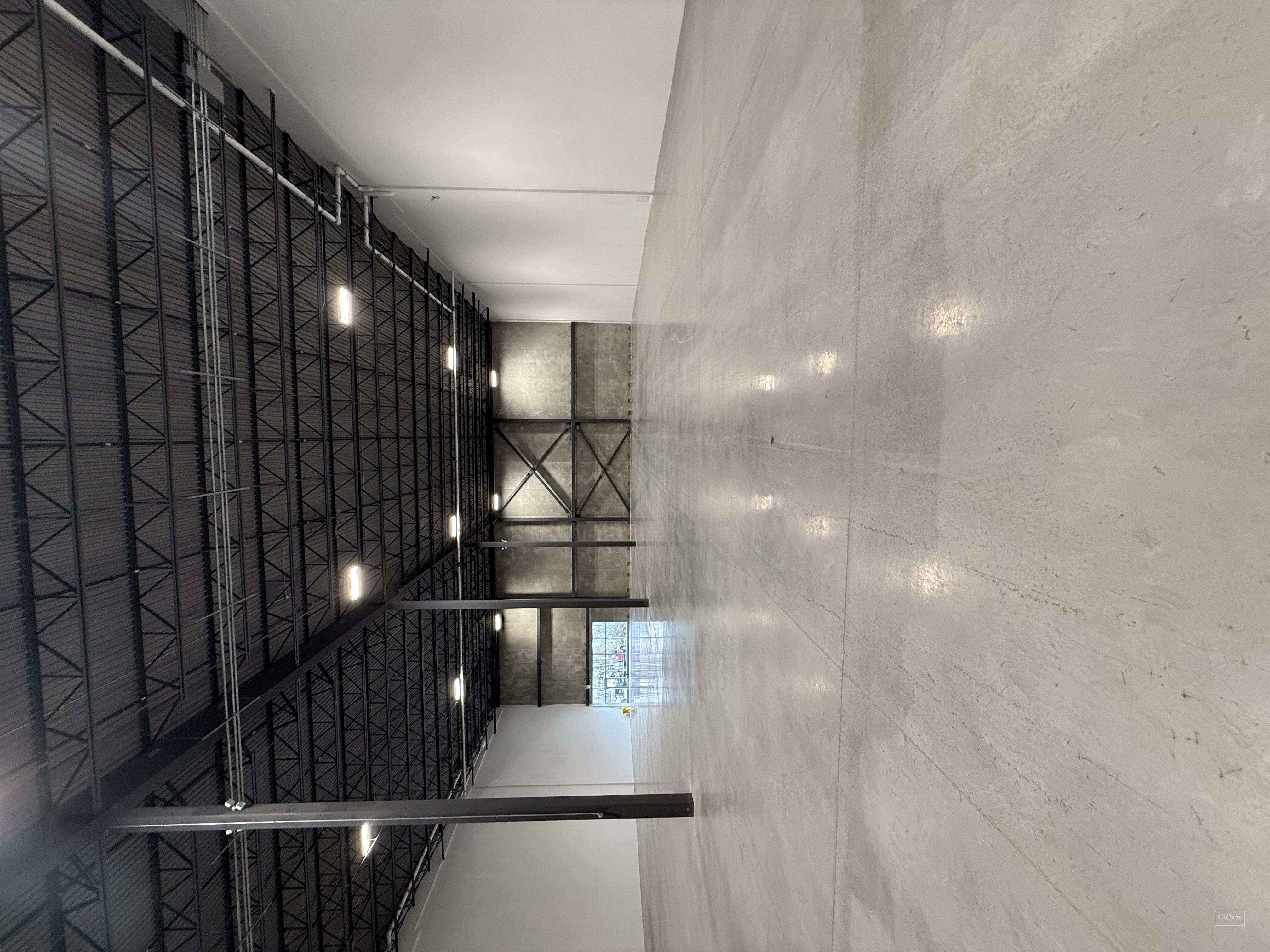 Industrial For Lease — 2101 & 2105 Bantree Street, Ottawa, Ontario