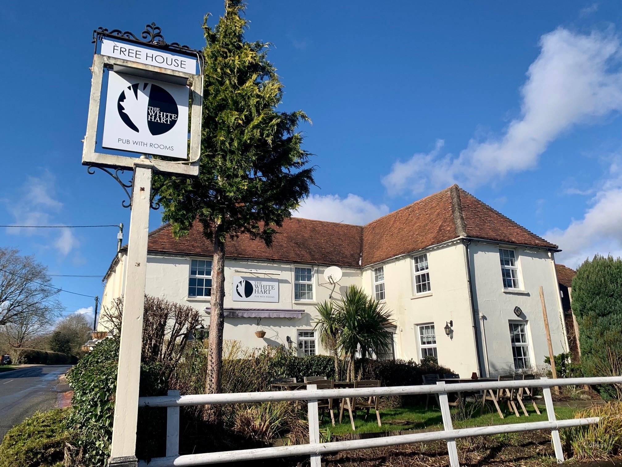 Pubs Bars For sale Hamstead Marshall NEWBURY United