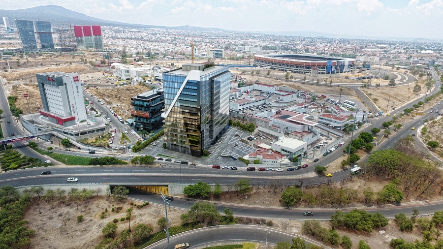 Office For Sale and Lease — Bernardo Quintana 300, Col. Centro Sur,  Querétaro, Qro. | Mexico | Colliers