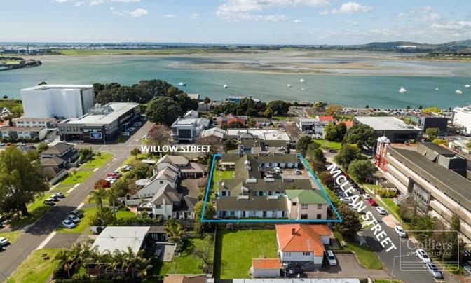 STRATEGIC CBD CORNER SITE - LONG LEASE OR DEVELOP