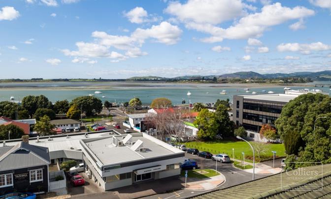 STRATEGIC CBD CORNER SITE - LONG LEASE OR DEVELOP