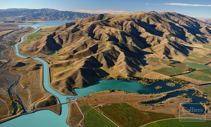 UNDER OFFER Glencairn Station