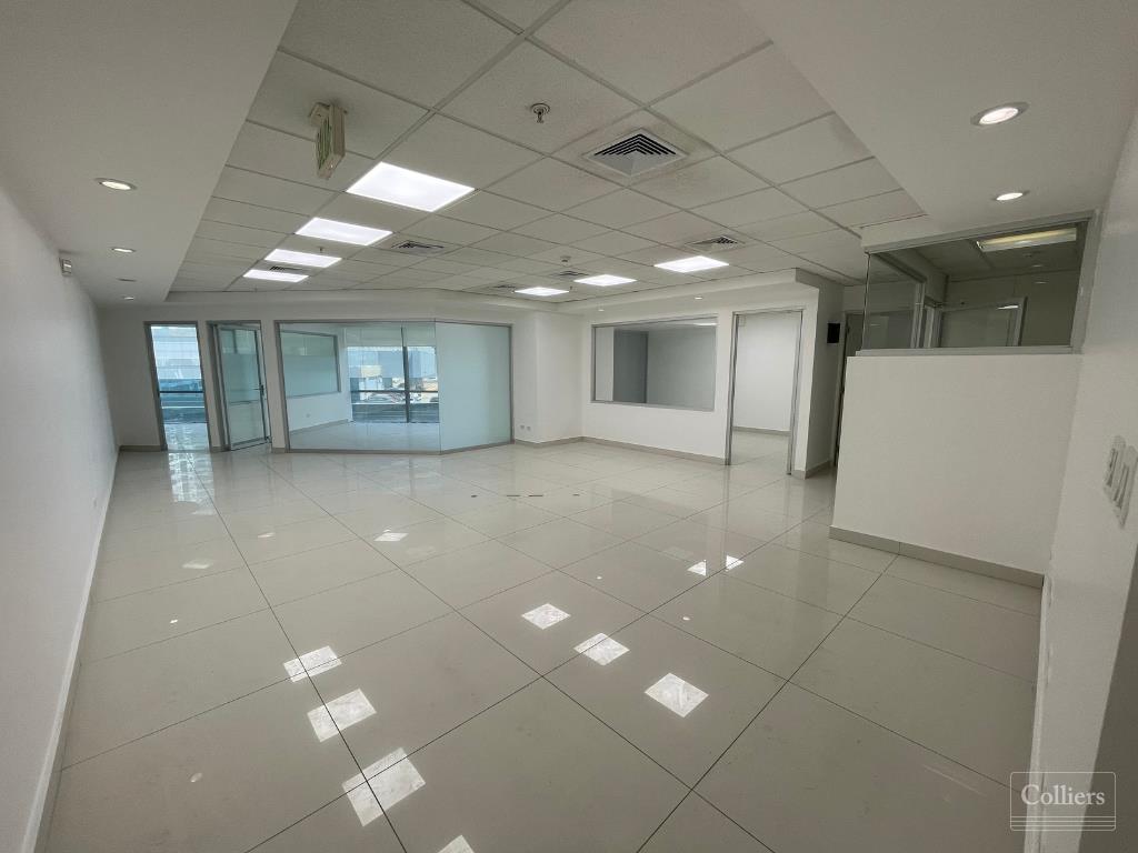 Office For Lease — Ave. de la Rotonda Costa del Este, Edif. Financial ...