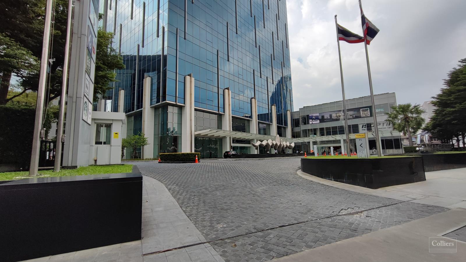 Office For Lease — 89 Ratchadaphisek Rd, Din Daeng, Bangkok 10400 |  Thailand | Colliers