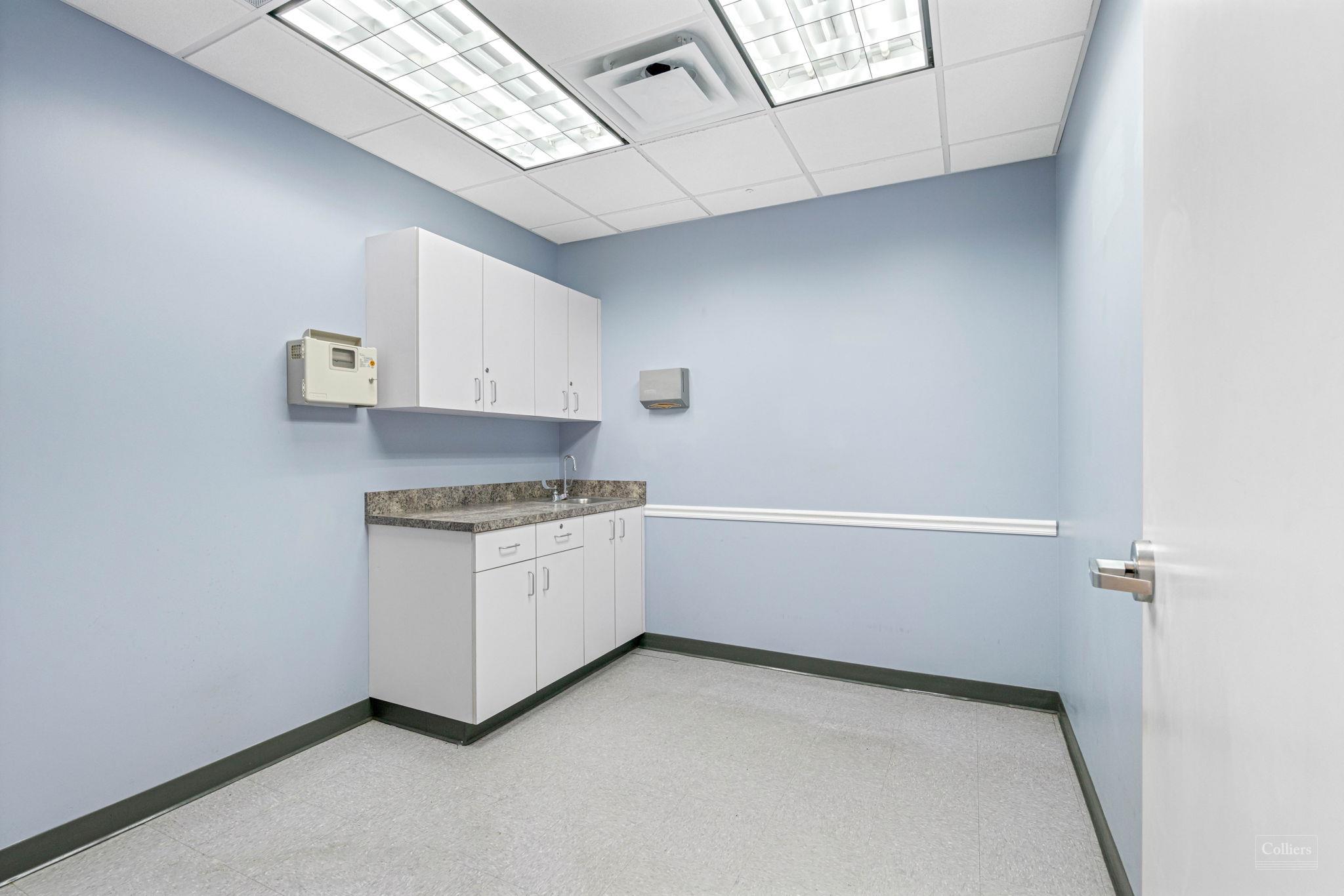 Healthcare For Lease — 6918 Gunn Highway Tampa, FL 33625 | United