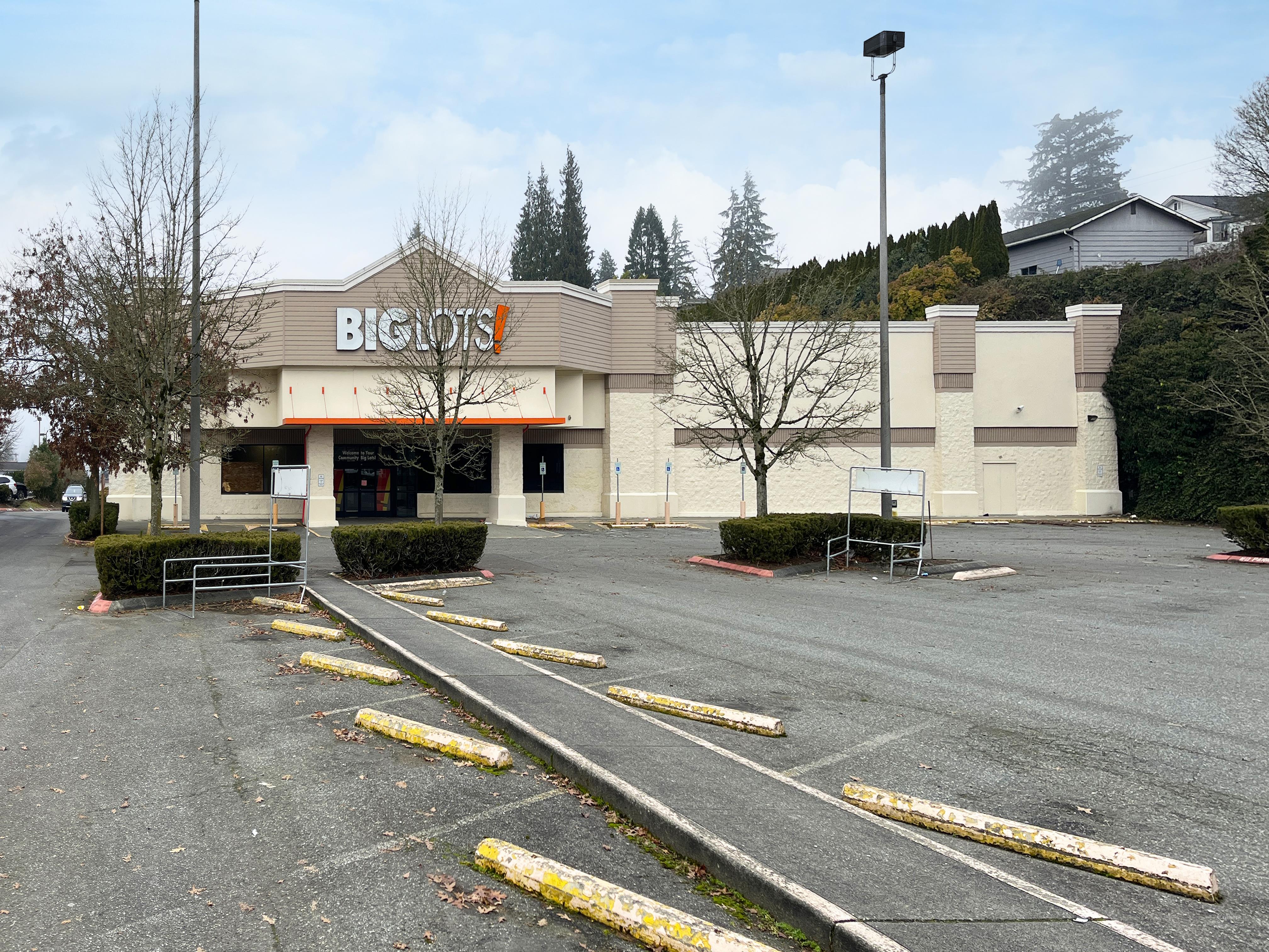 Retail For Sale and Lease — 6727 Evergreen Wy, Everett, WA 98203, USA ...