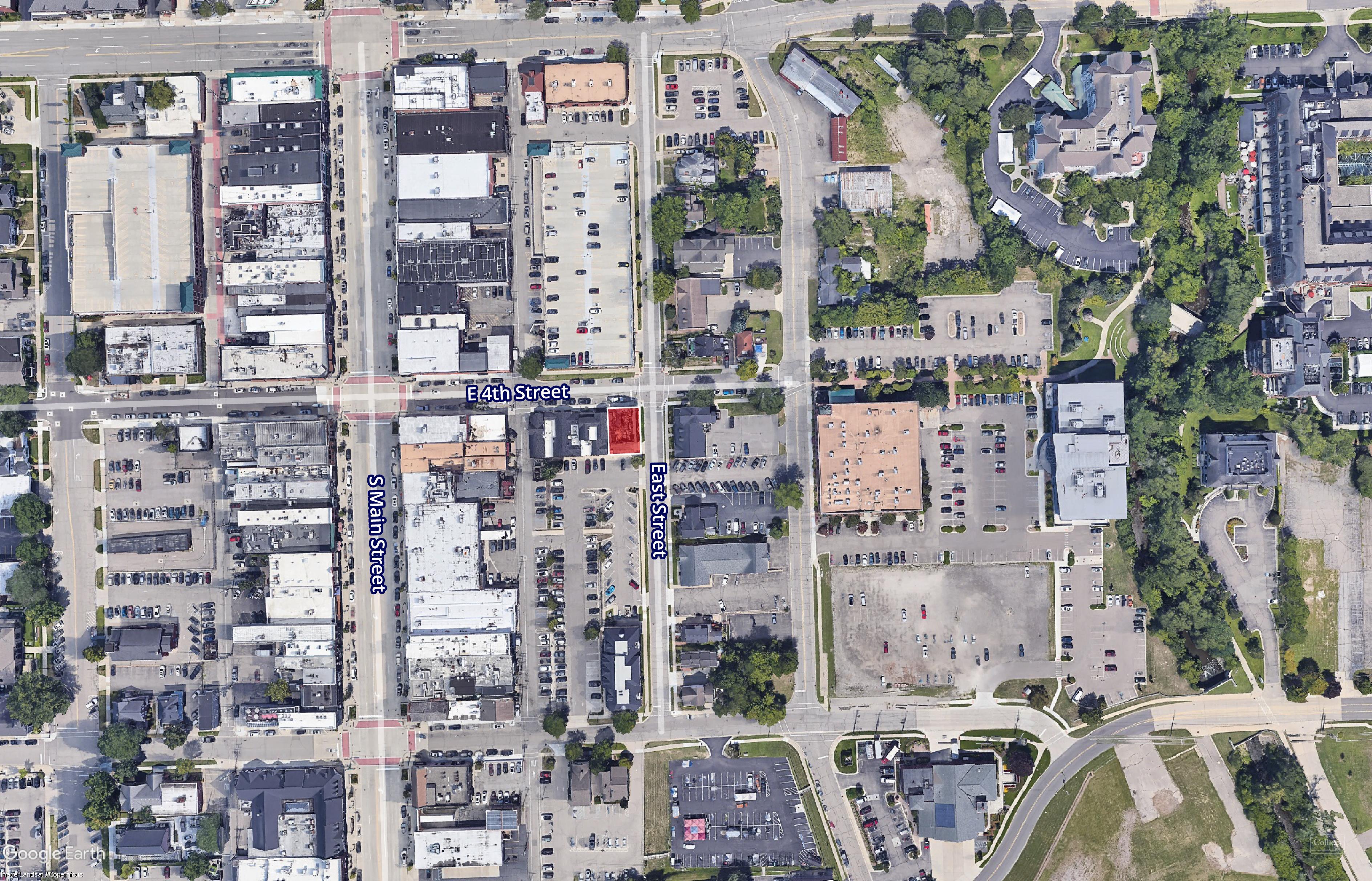 339 East St, Rochester, MI 48307