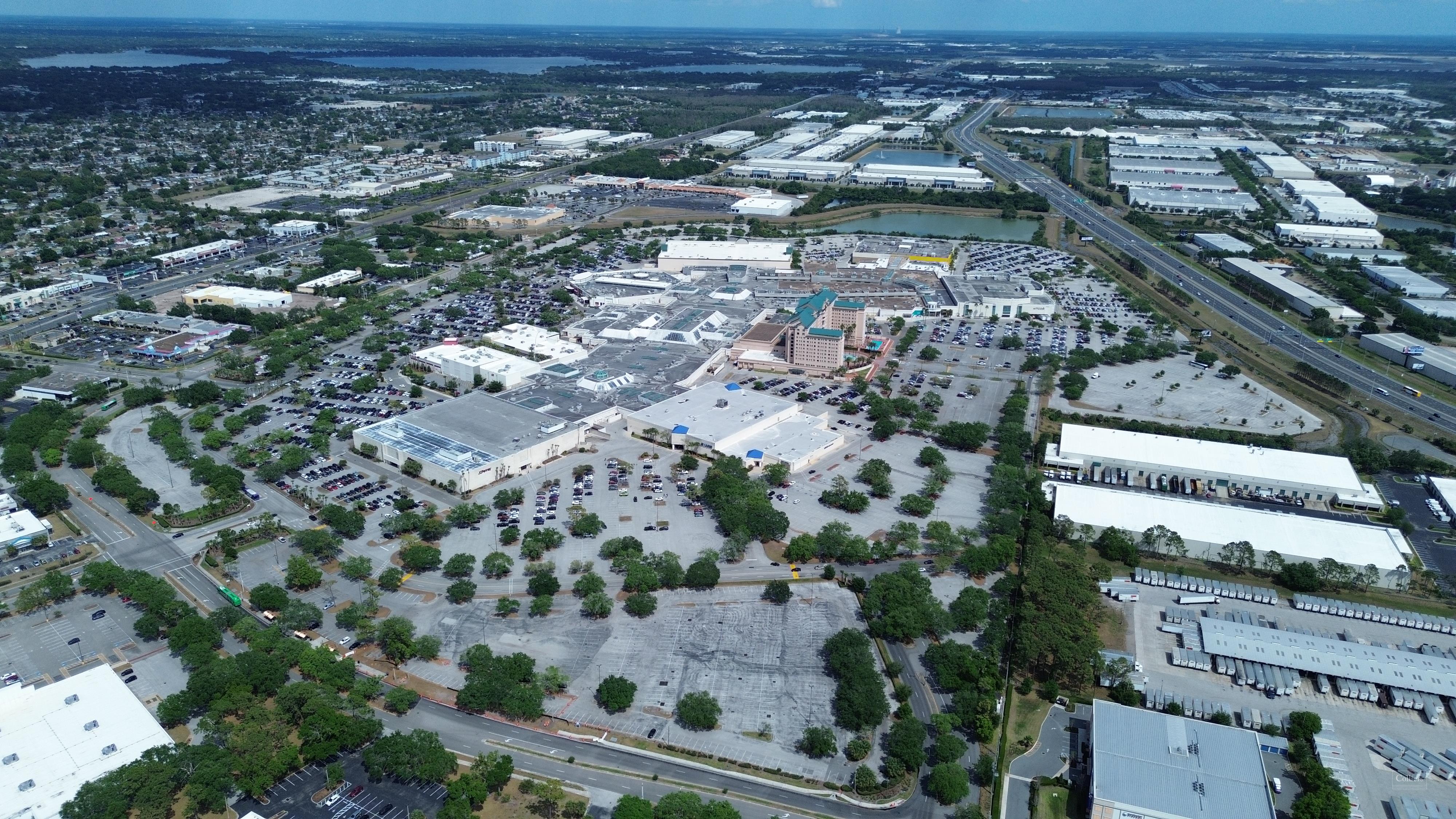 Apple Florida Mall, 8001 S. Orange Blossom Trail, Orlando, FL, Computer  Parts & Supplies - MapQuest