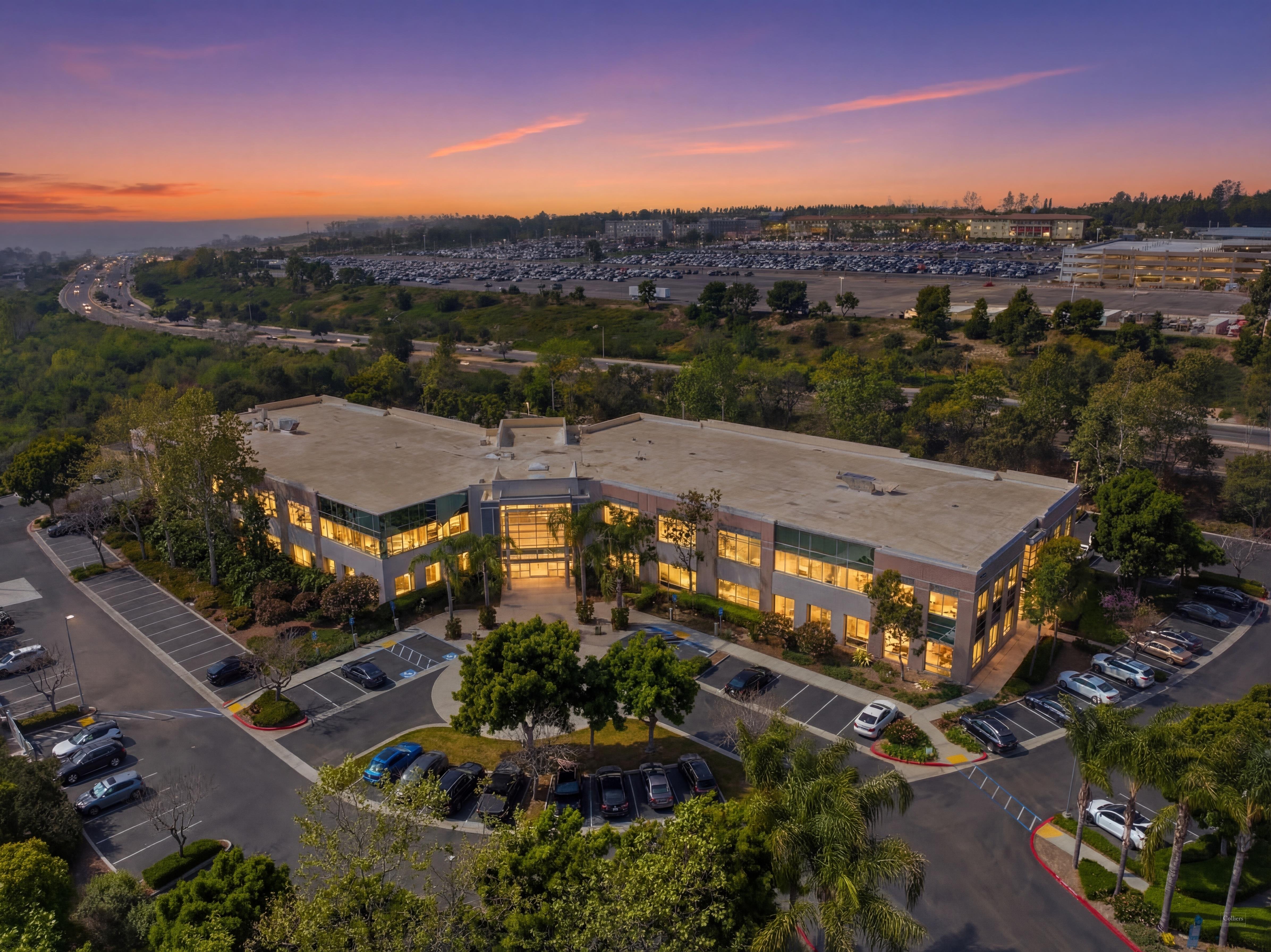 6005 Hidden Valley Rd, Carlsbad, CA 92011