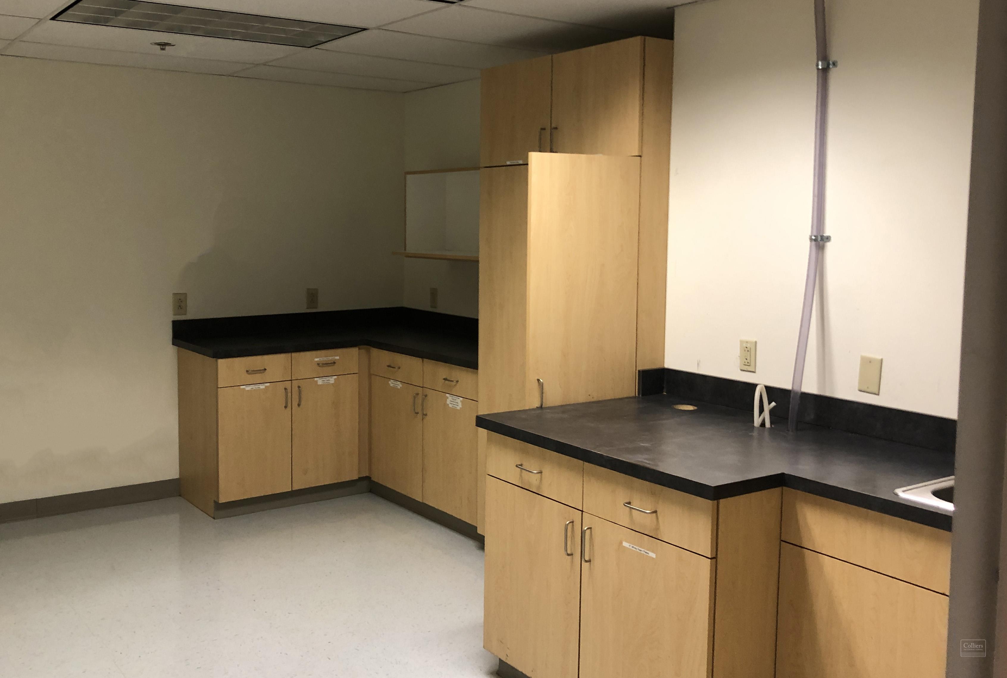 Office For Sale And Lease 24650 Center Ridge Road Westlake Oh