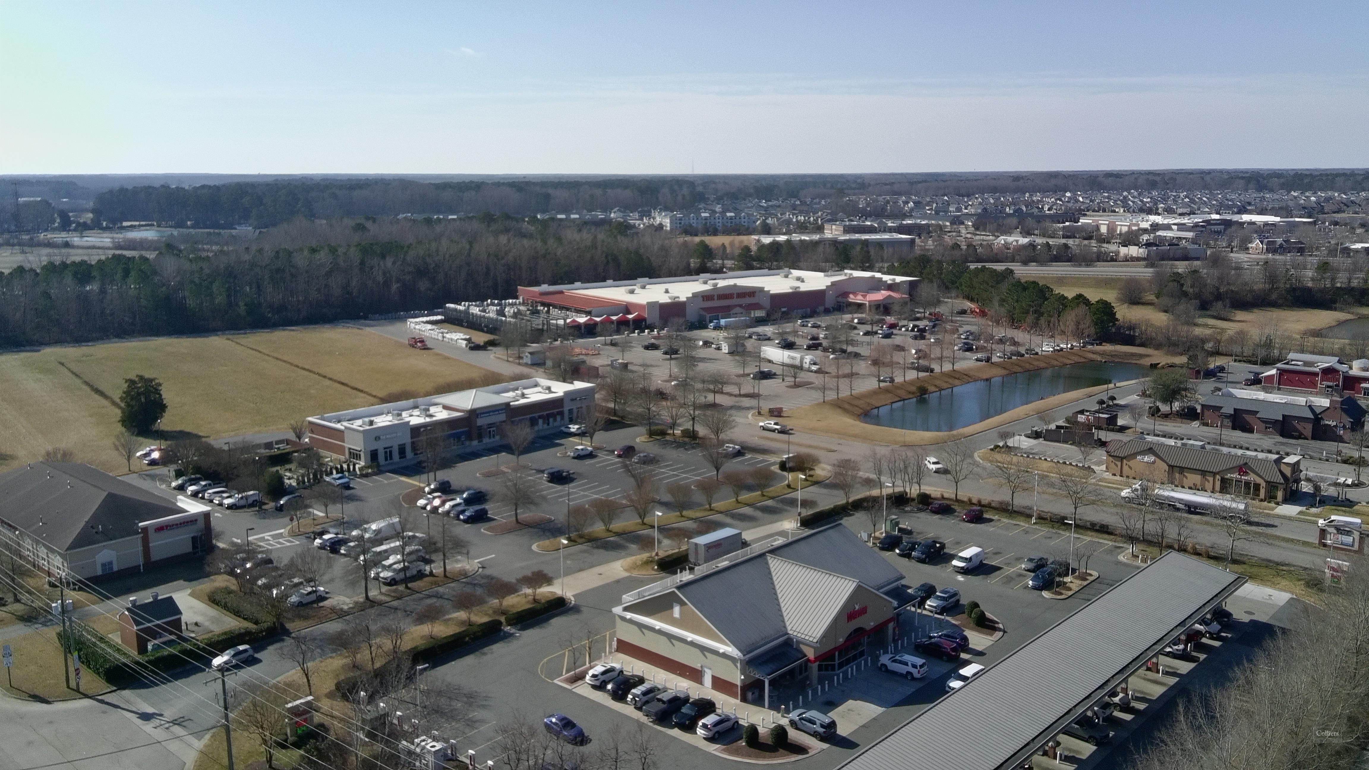 141 Hillcrest Pkwy, Chesapeake, VA 23322