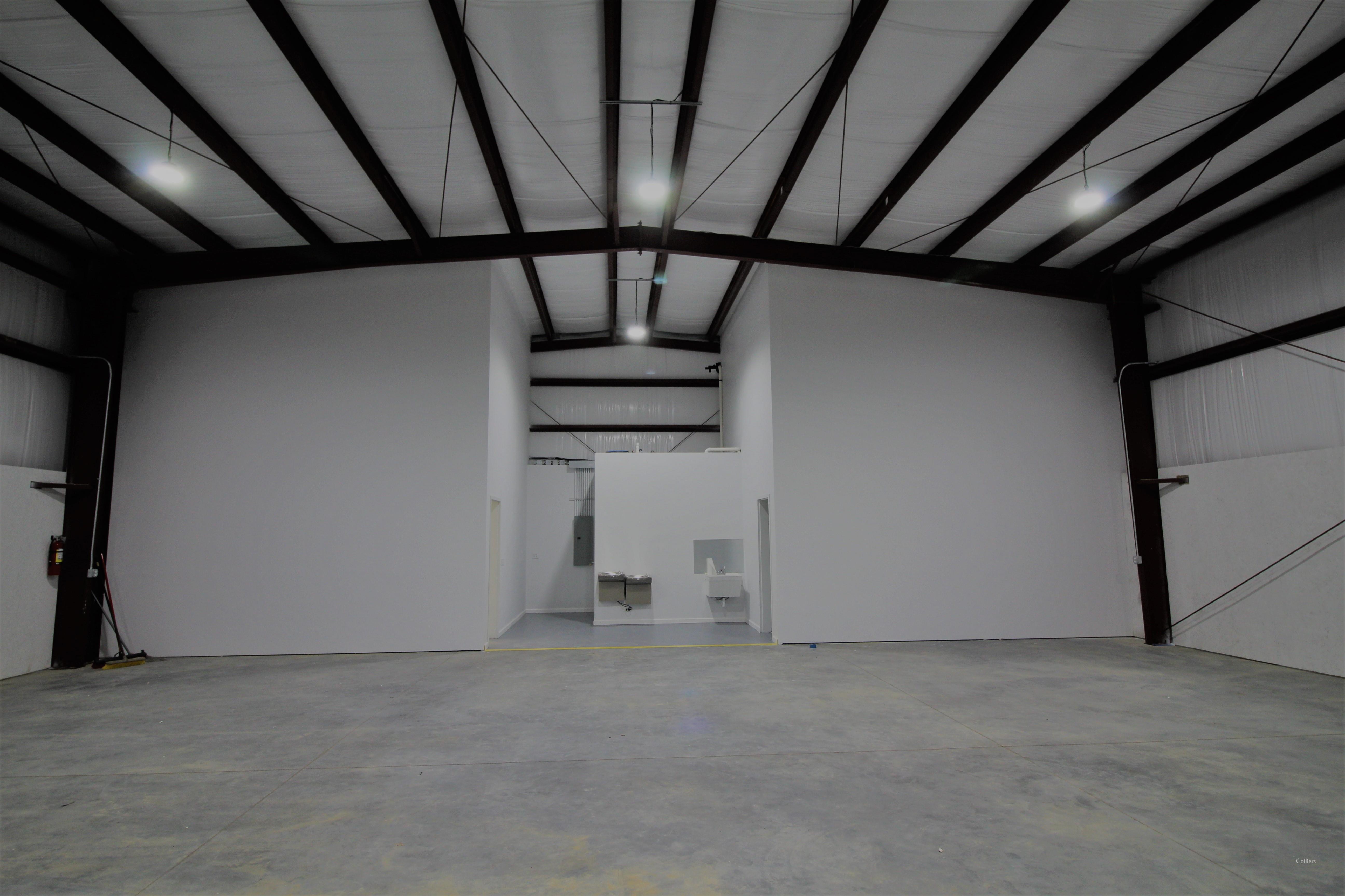 7710 Southrail Rd, North Charleston, SC 29420
