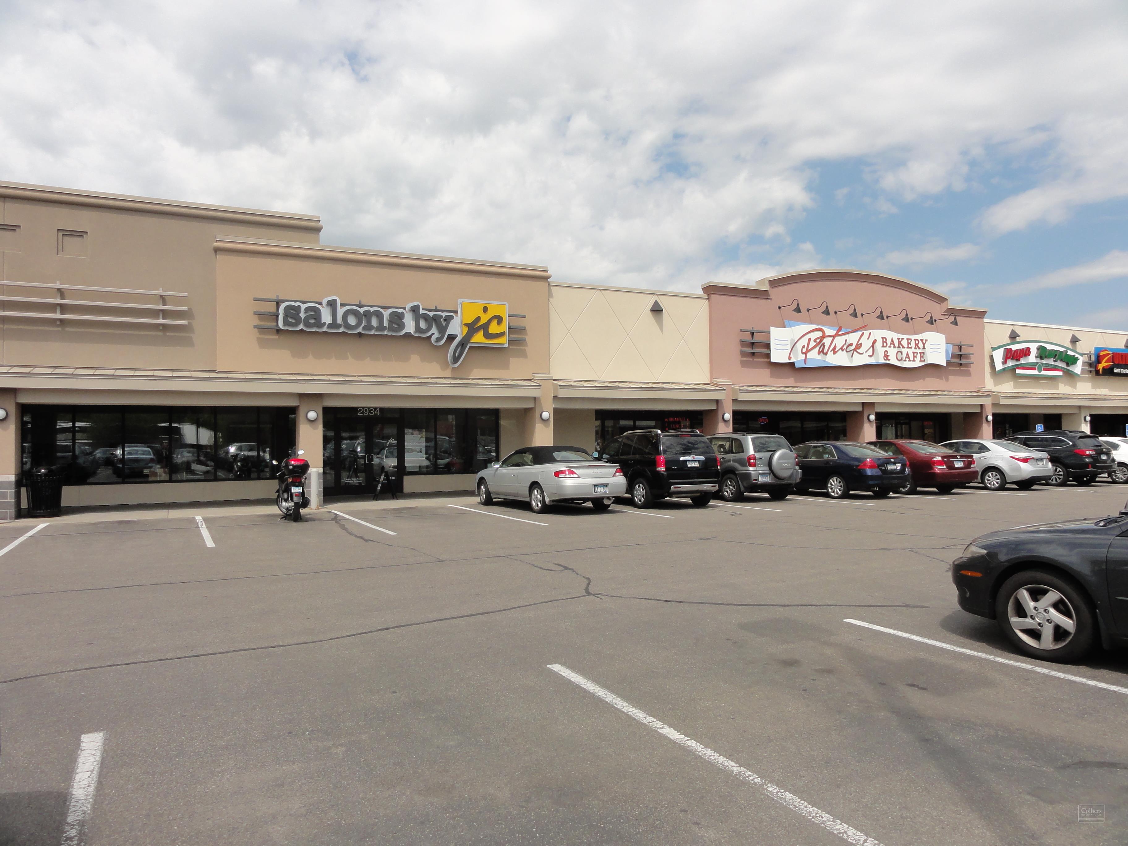 Retail For Lease — 2900-2940 West 66th Street, Edina, MN 55435, United  States