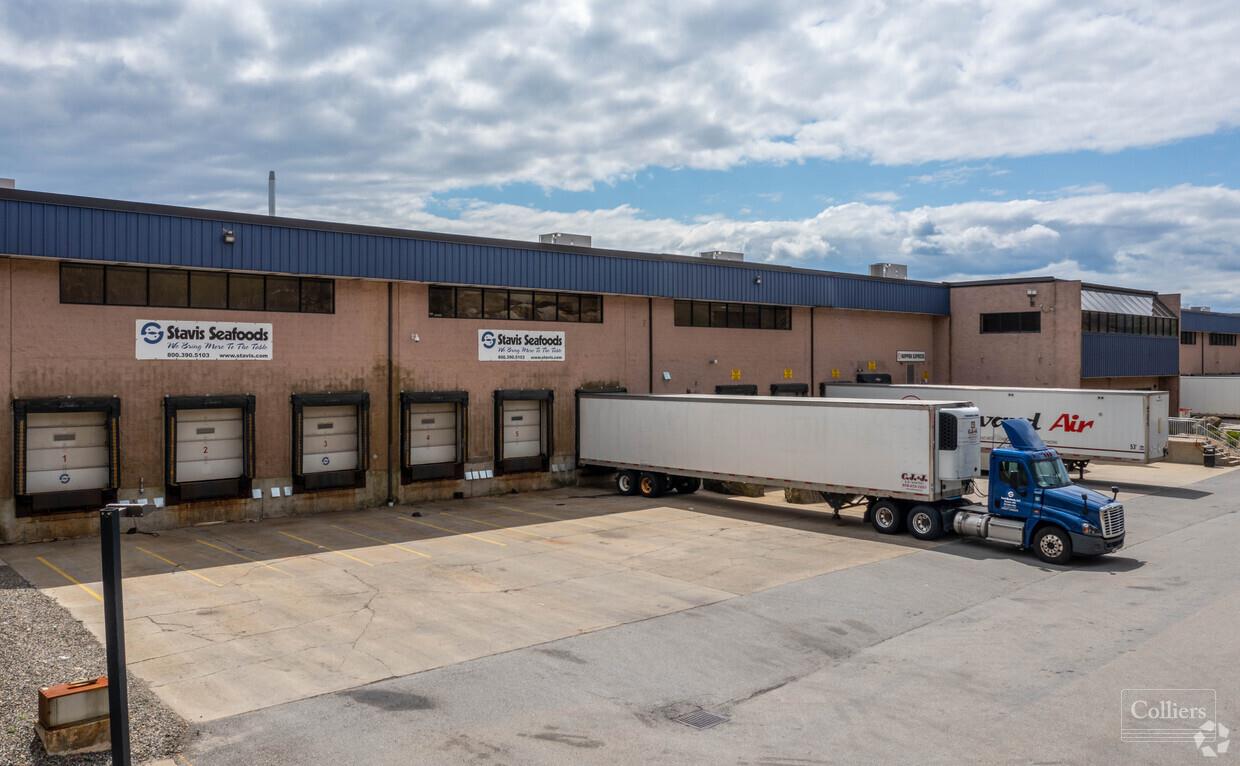 Industrial For Lease — 1 Technology Dr, Peabody, MA 01960, USA