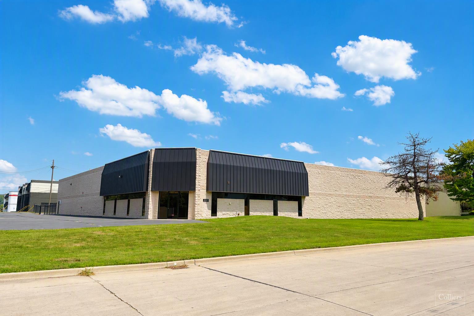 12021 Universal Dr, Taylor, MI 48180
