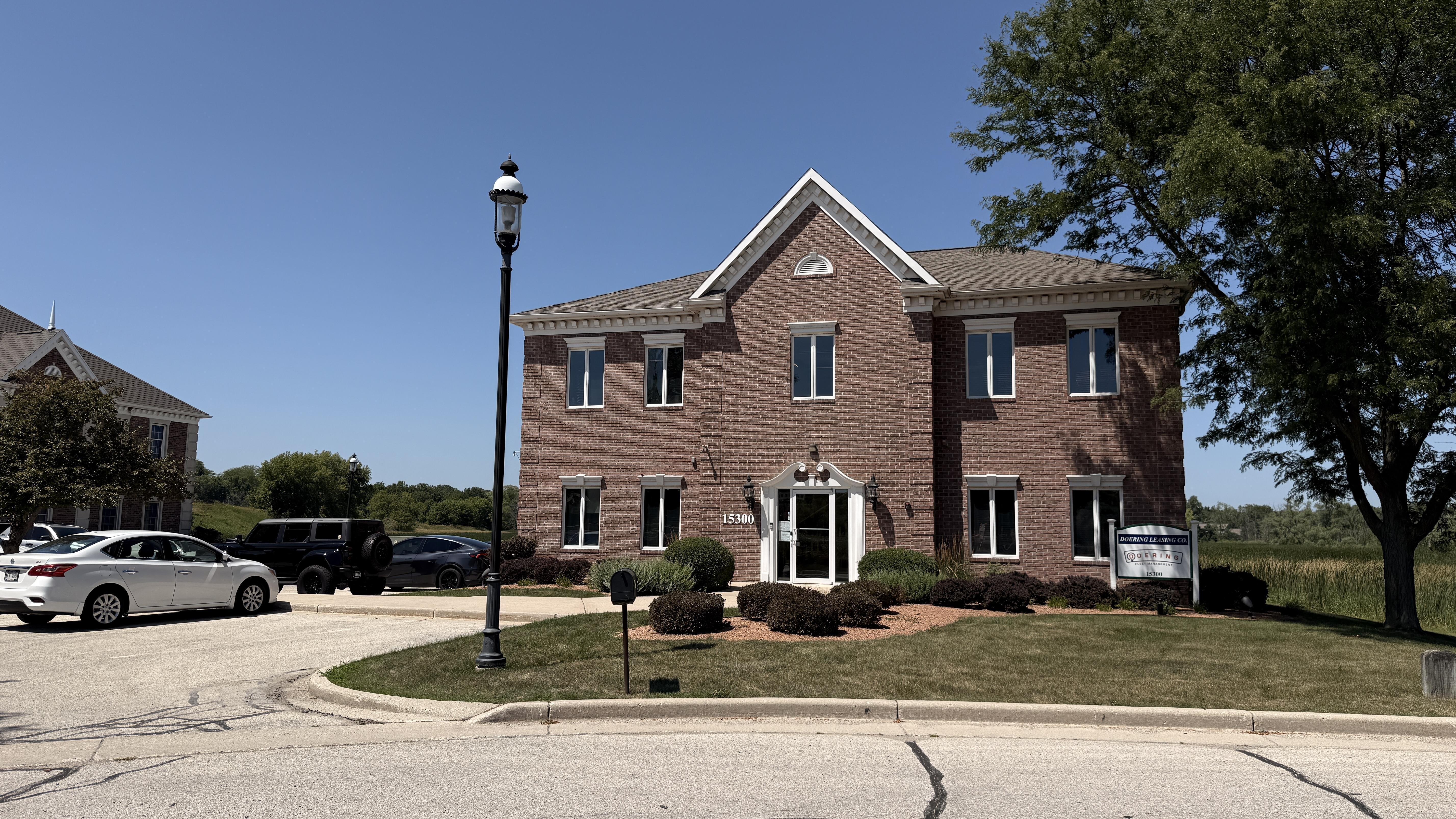 15300 W Capitol Dr, Brookfield, WI 53005