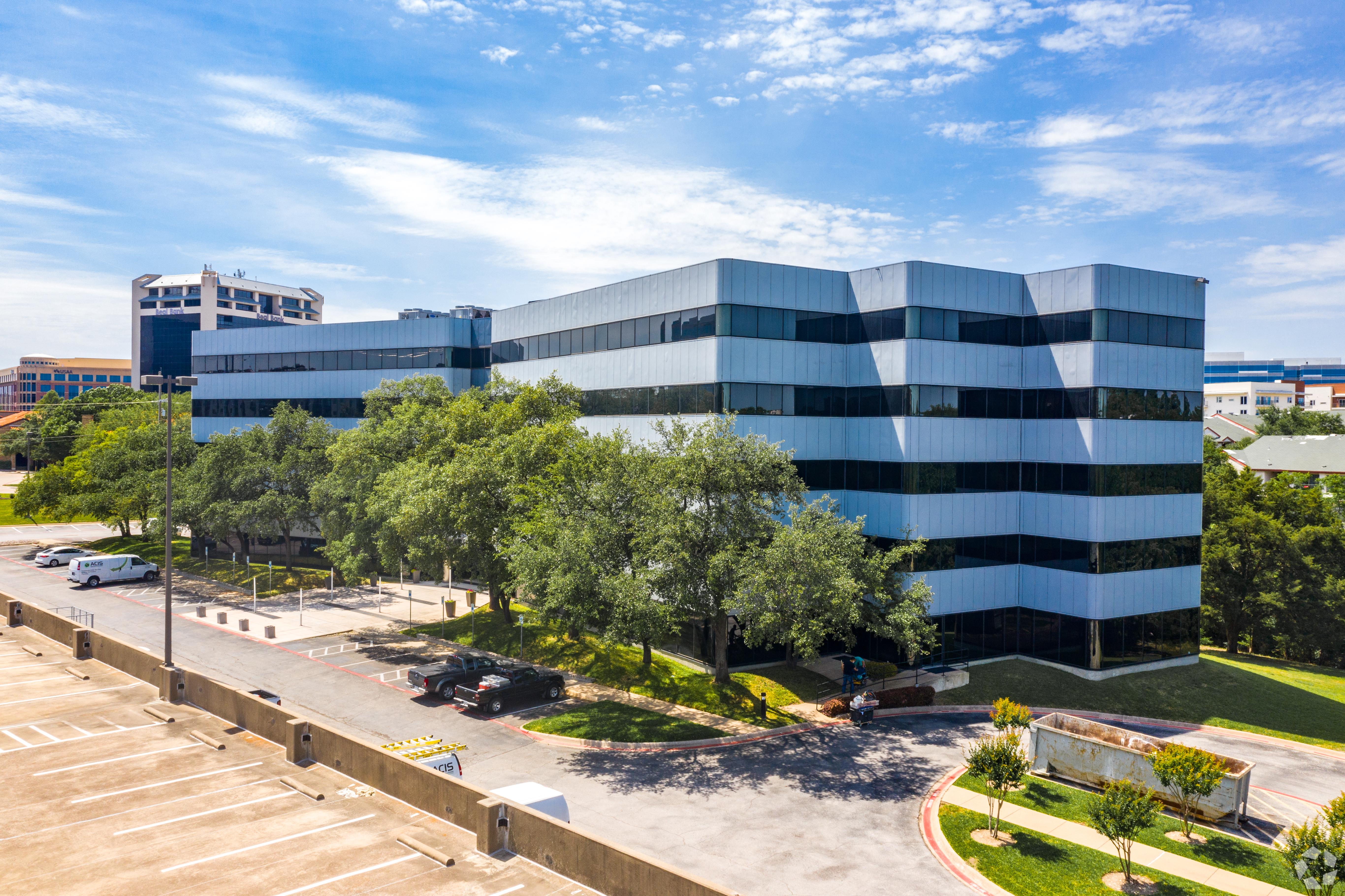 Office For Lease — 15400 Knoll Trail Dr, Dallas, TX 75248, USA | United ...