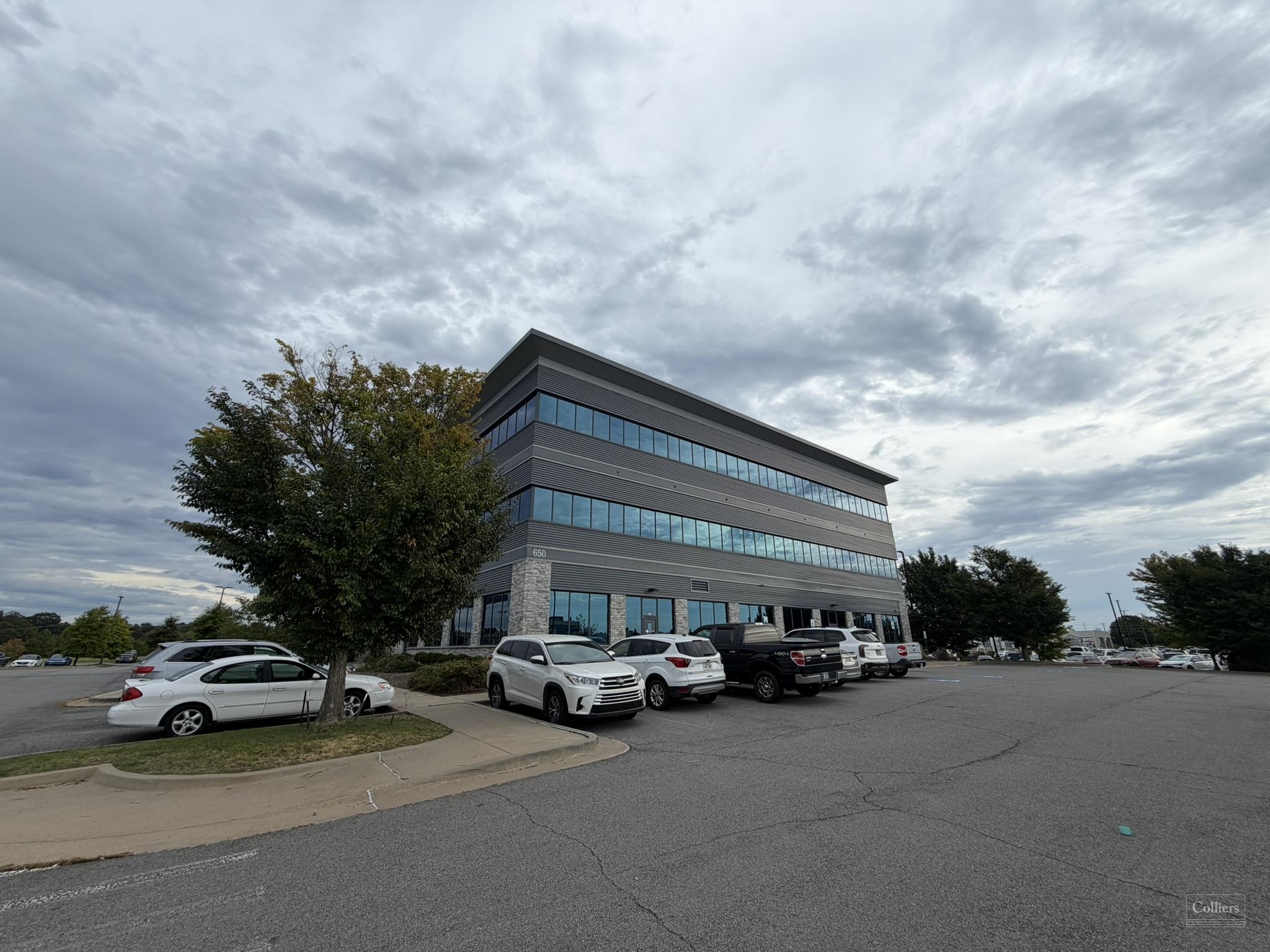 650 United Dr, Conway, AR 72032