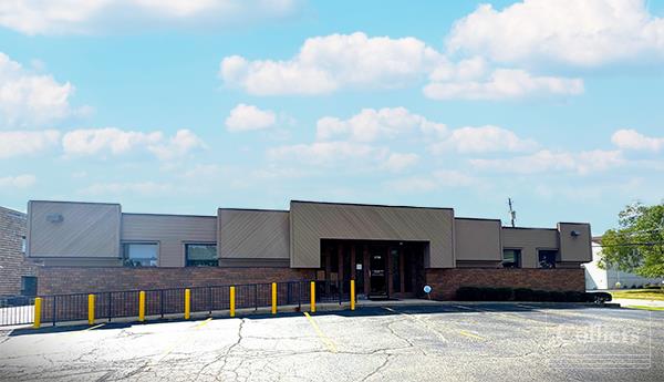 2708 Crawfis Blvd, Fairlawn, OH 44333