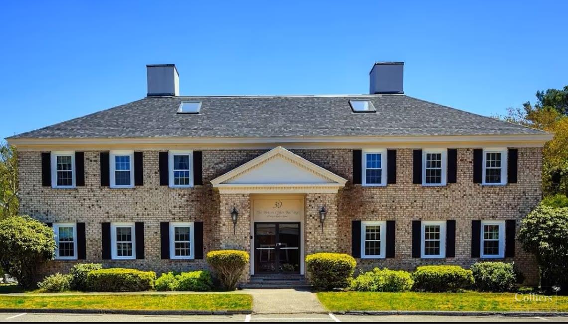 30 Colpitts Rd, Weston, MA 02493