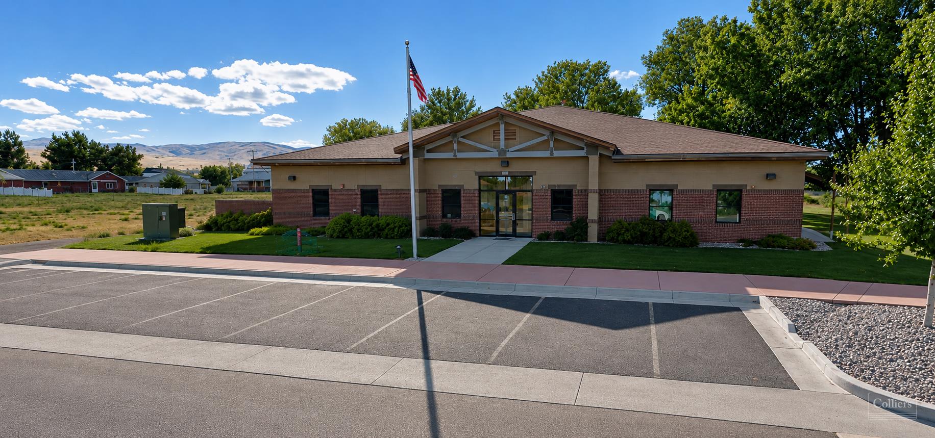 980 12Th St, Lander, WY 82520