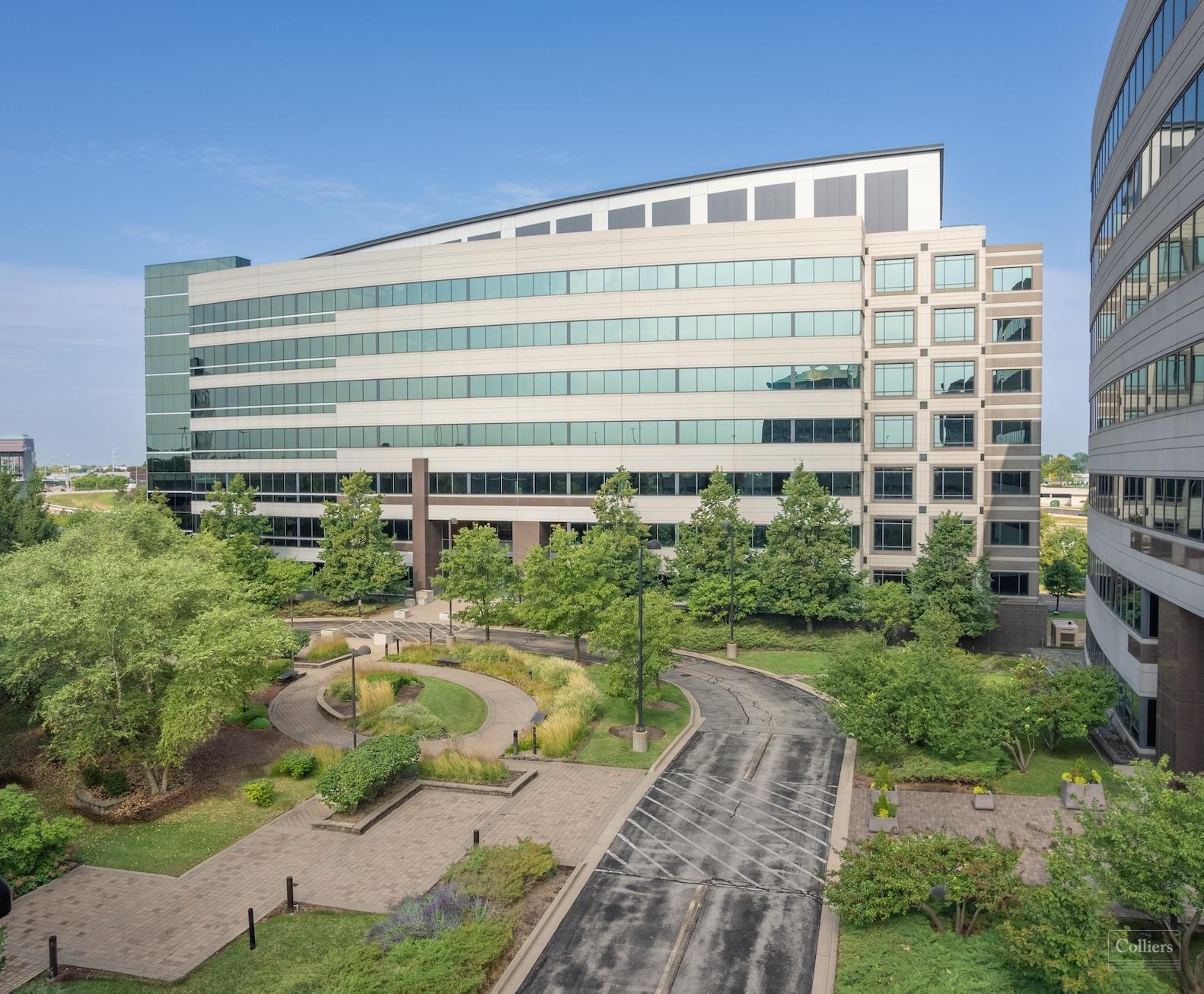 3005 Highland Pkwy, Downers Grove, IL 60515