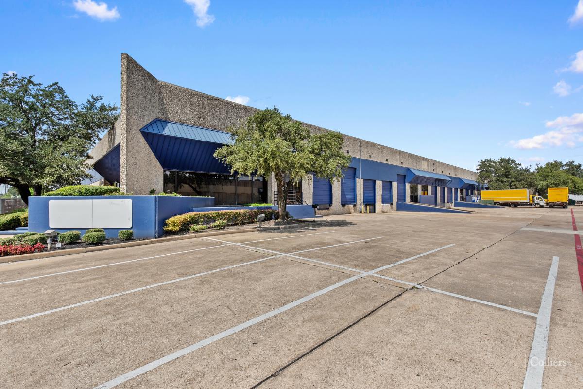 Industrial For Lease — 6600 Long Point Rd, Houston, TX 77055, USA ...