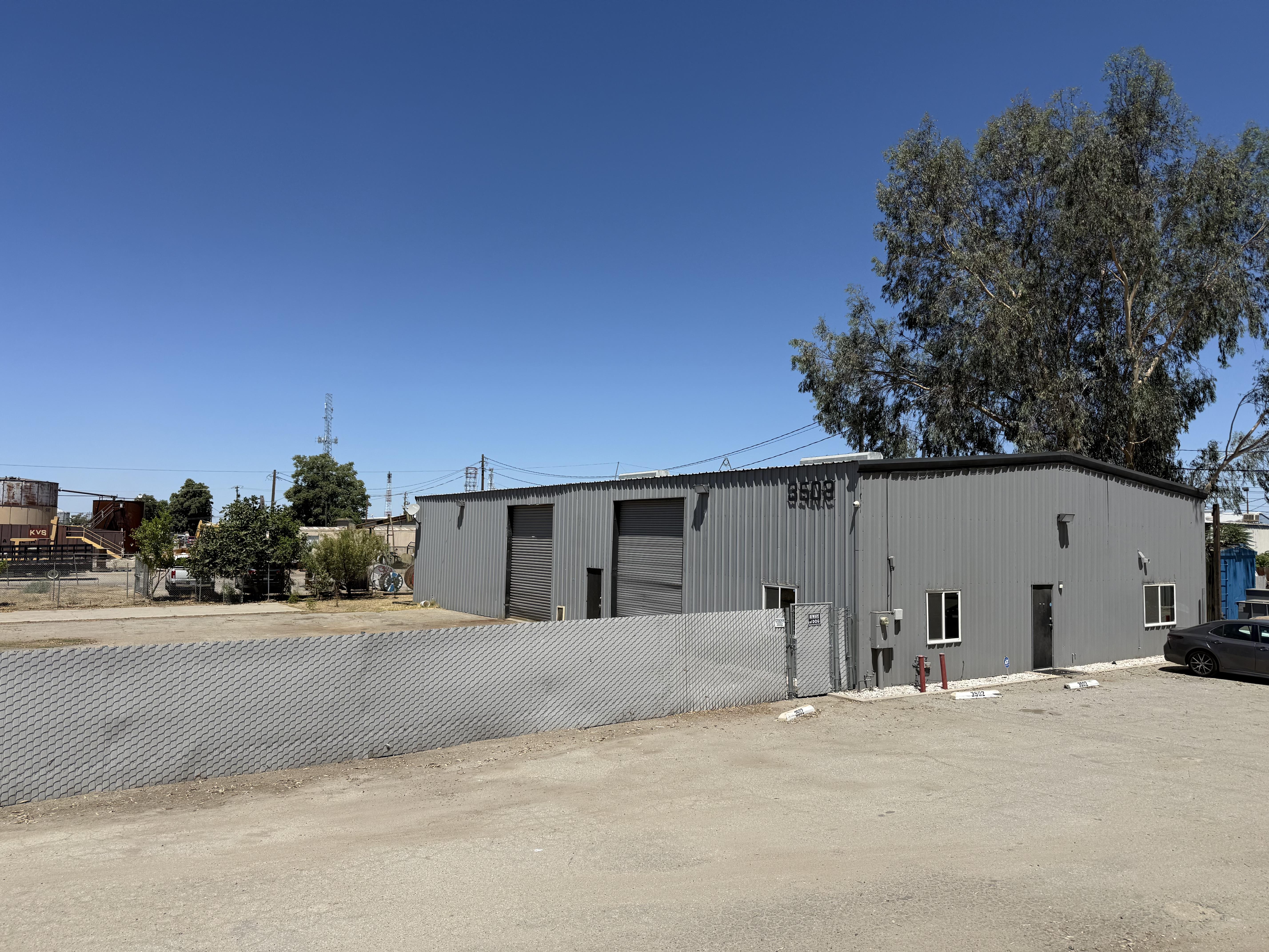 3502 Gilmore Ave, Bakersfield, CA 93308
