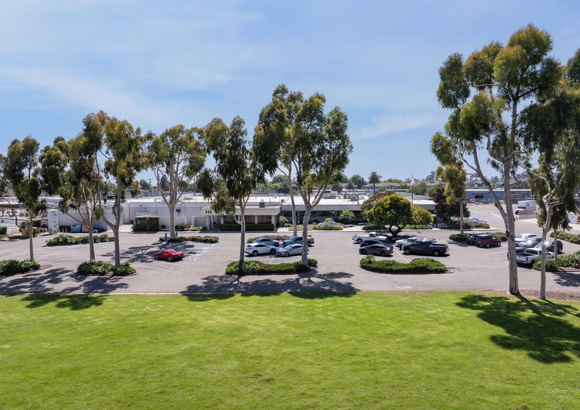 115 Robin Hill Rd, Goleta, CA 93117
