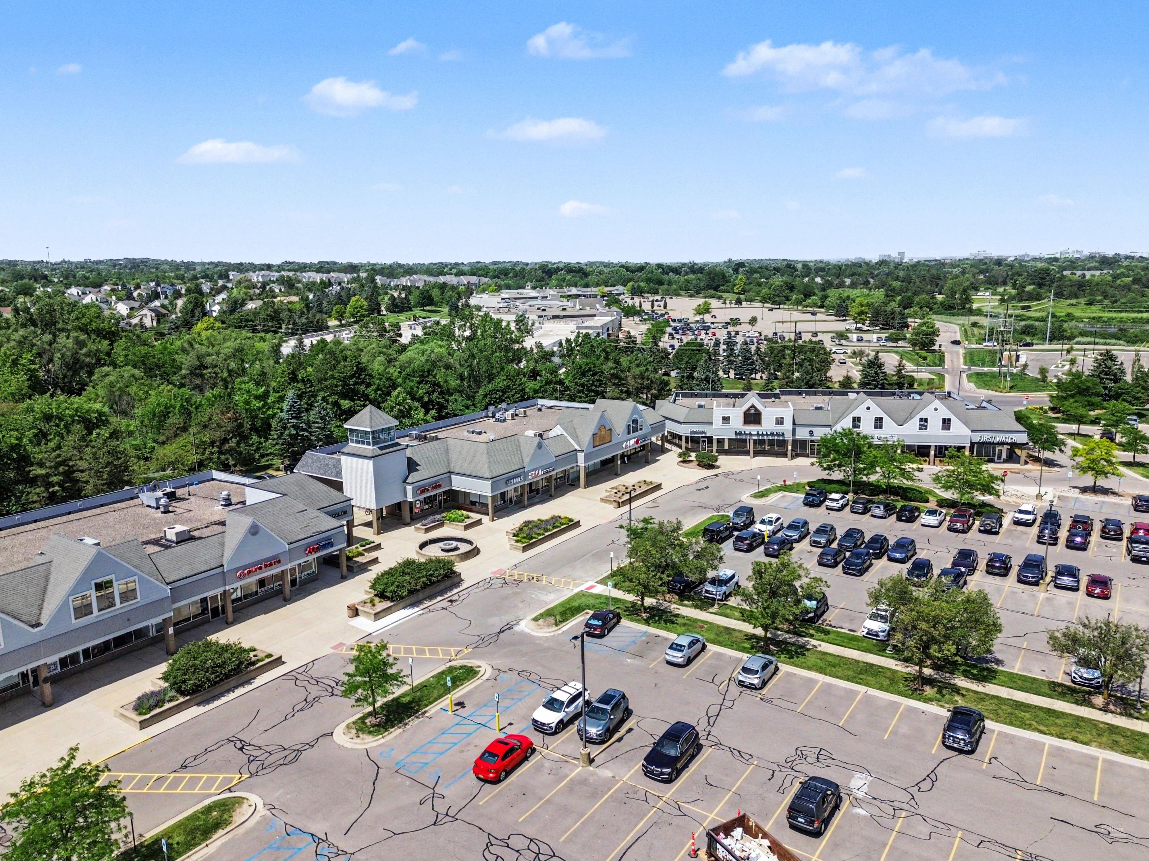 3059 Oak Valley Dr, Ann Arbor, MI 48103