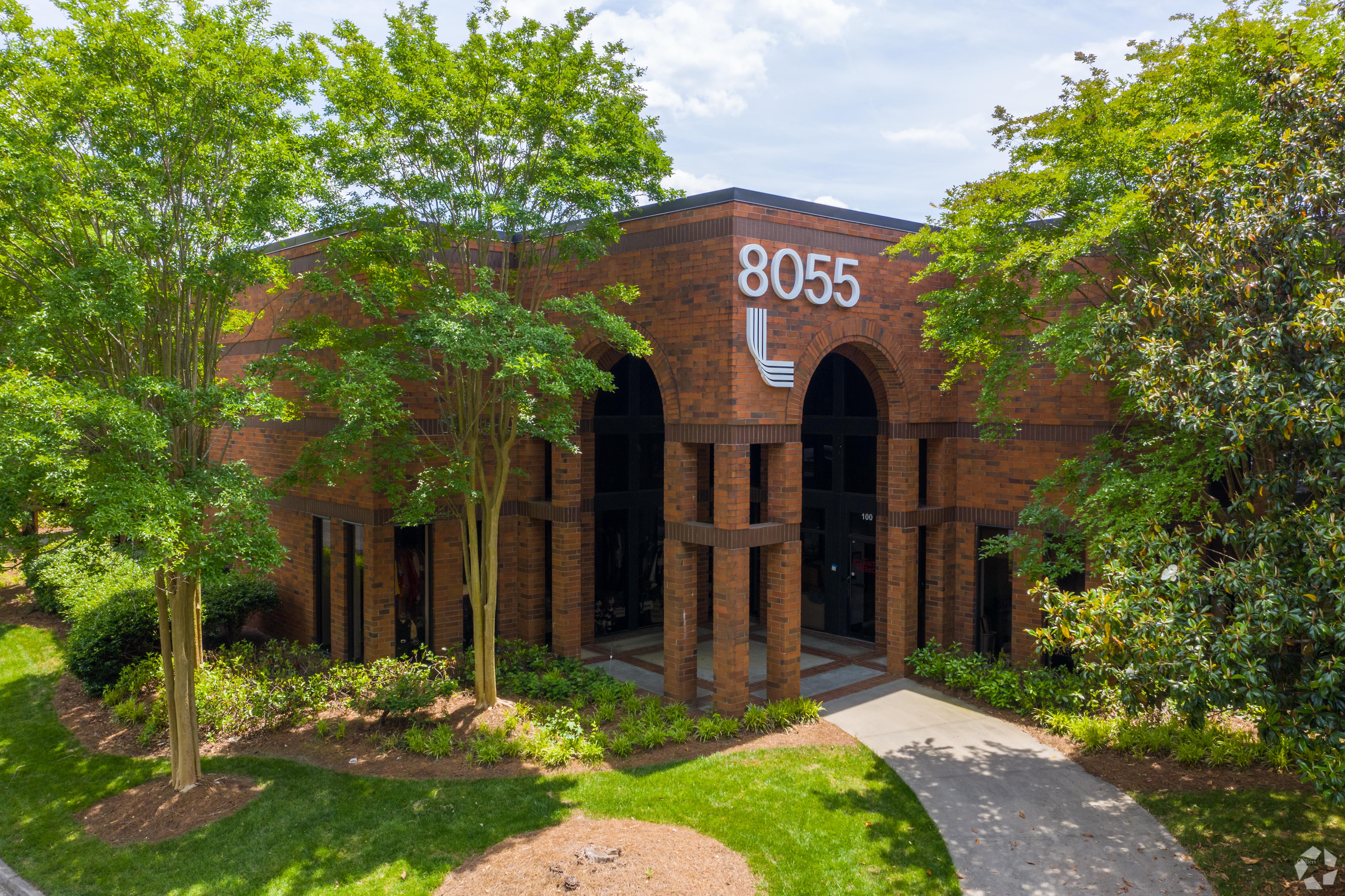 8055 Troon Cir, Austell, GA 30168