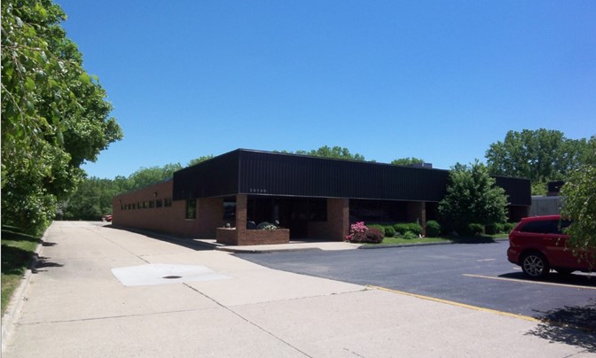 Office For sale — 888 W Big Beaver Rd, Troy, MI 48084, USA