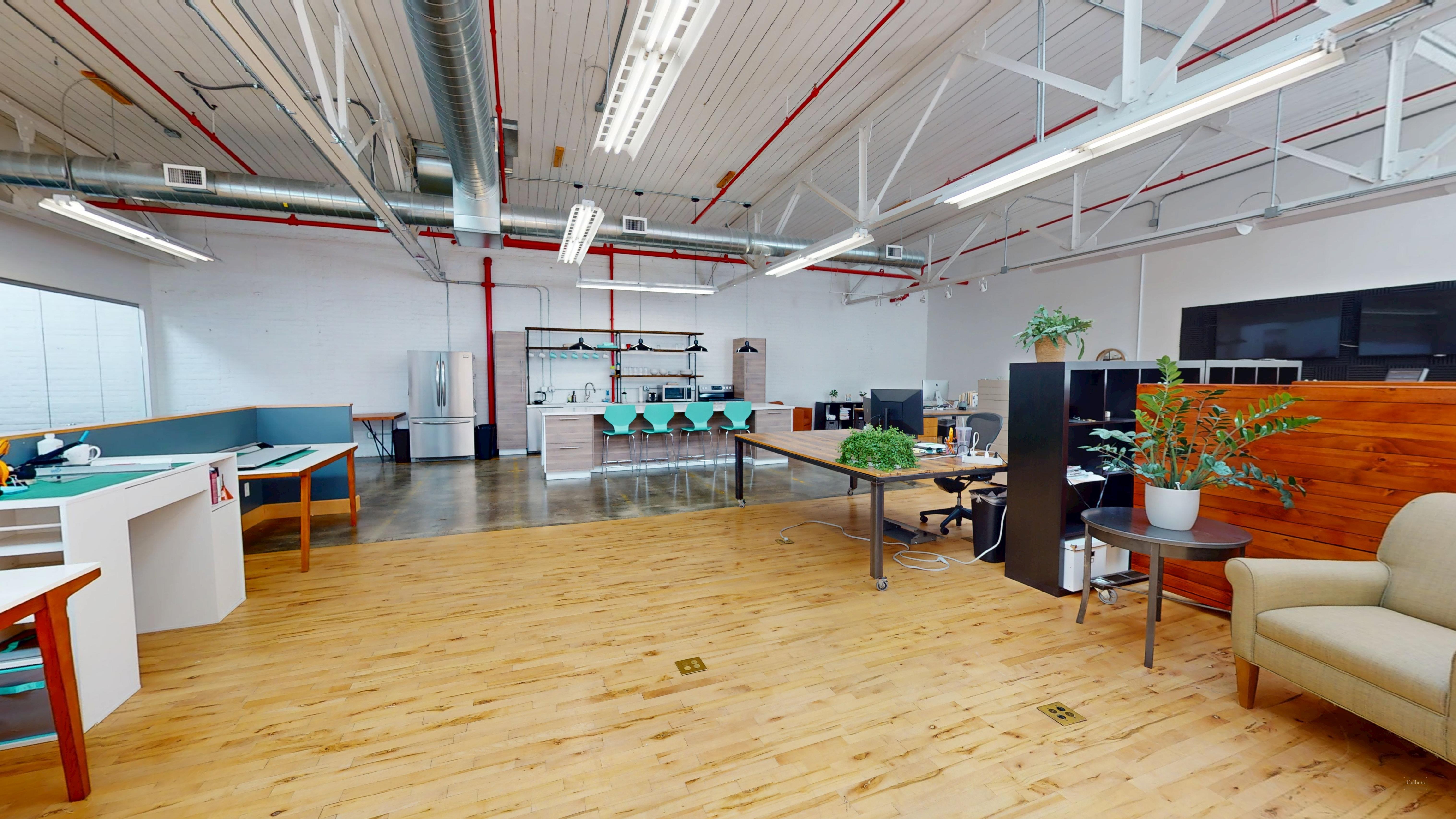 Industrial For Lease — 610 SE 9th St, Minneapolis, MN 55414, USA